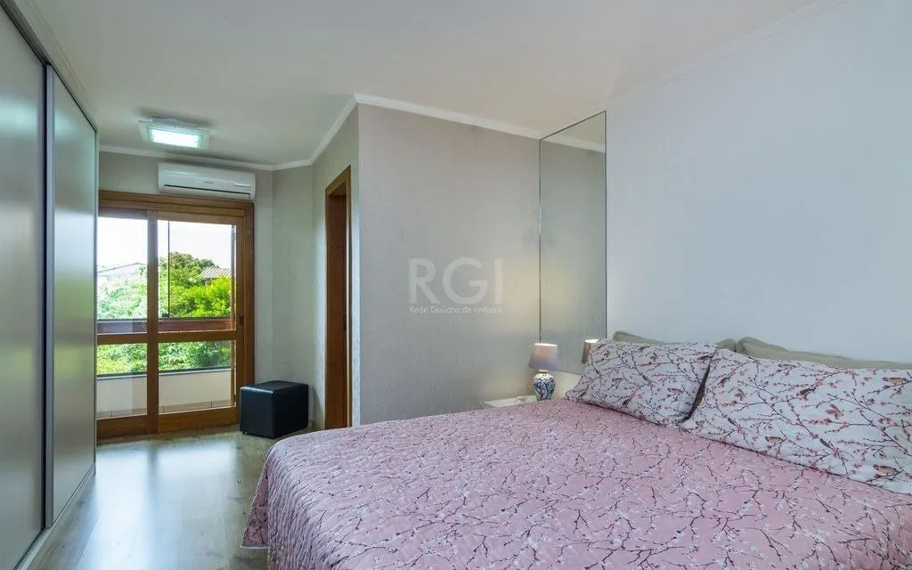 Imagem Casa Condominio de 3 dormitórios 3 vagas - bairro Nonoai