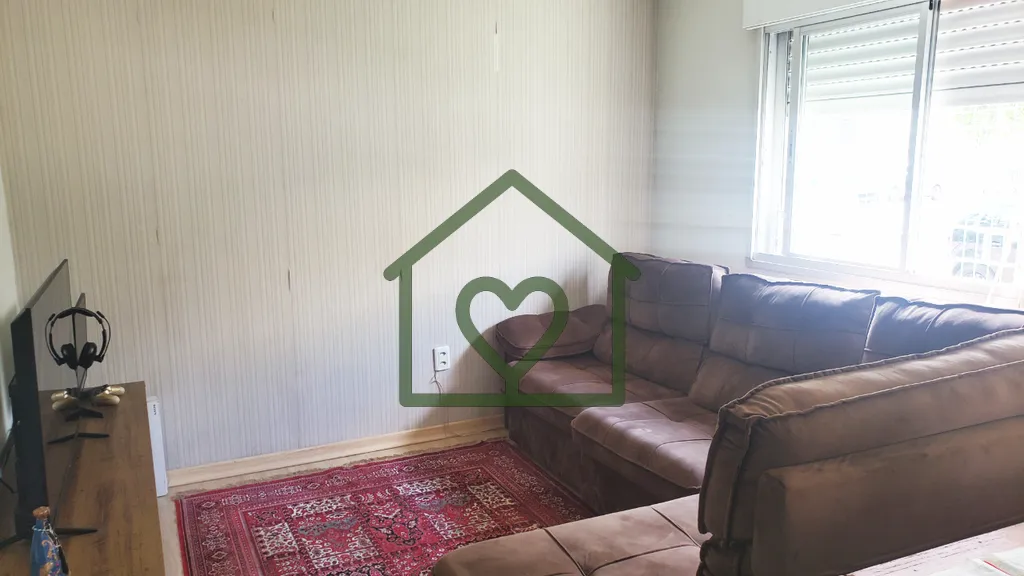 Imagem Apartamento no bairro São Sebastião, amplo, iluminado e muito bem localizado. Situado no térreo, ...