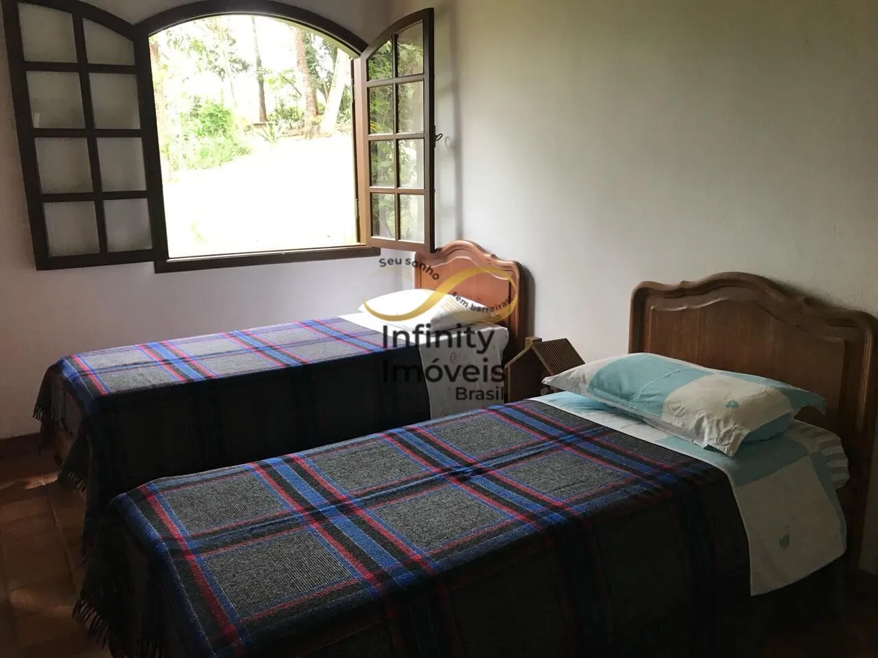 Imagem LINDA CASA DE CAMPO A VENDA NA REGIÃO DE BRUMADINHO - MG