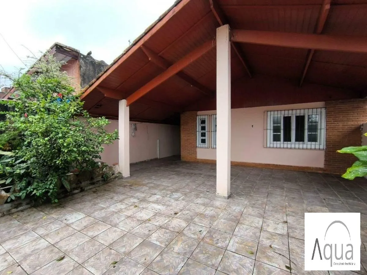 Casa para Venda em Itanhaém, Gaivota (Praia), 3 dormitórios, 1 suíte, 2 banheiros, 2 vagas