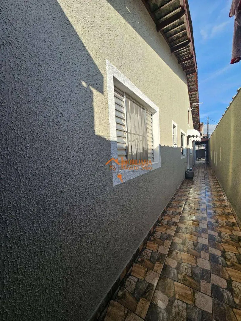 Imagem Casa com 2 dormitórios à venda, 61 m² por R$ 416.000,00 - O Pequeno Coração - Itaquaquecetuba/SP