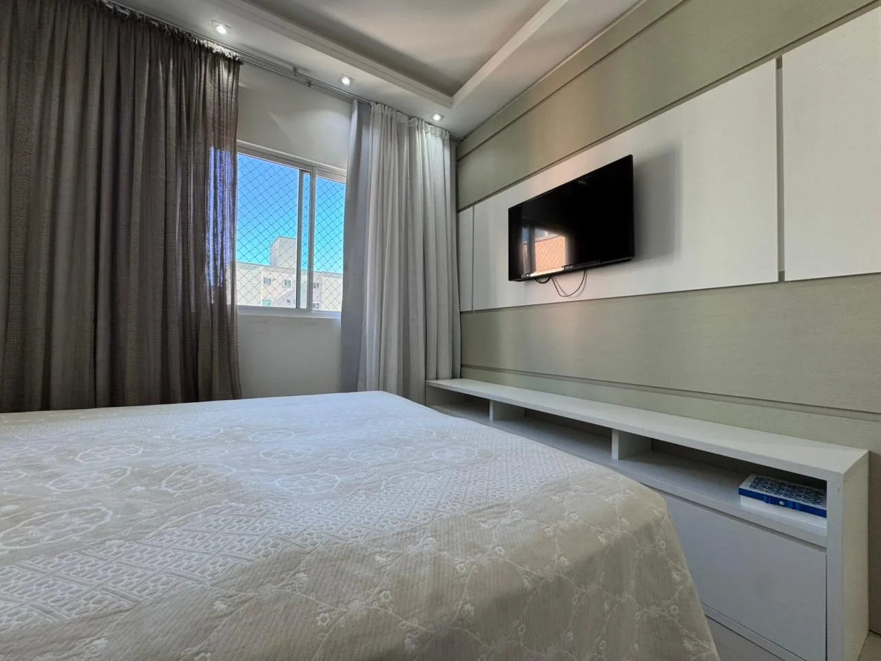Imagem Apartamento com vista para o mar à venda com 180m2 por R$ 3.900.000,00