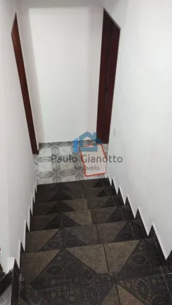 Imagem Sobrado à Venda na Granja Carolina em Cotia / SP