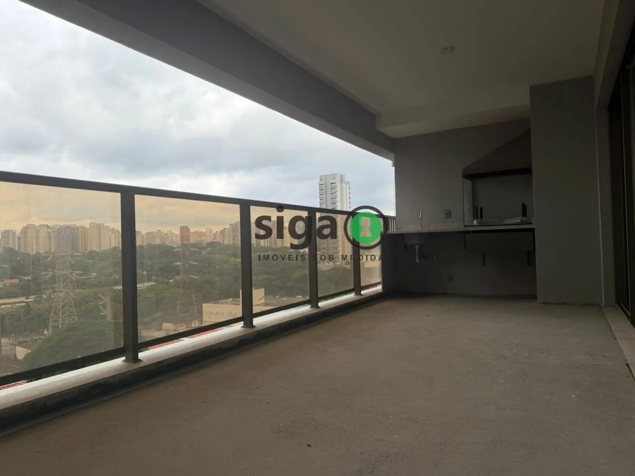 Imagem Alto Padrão no Campo Belo: 3 Suítes, Andar Alto e Lazer Completo