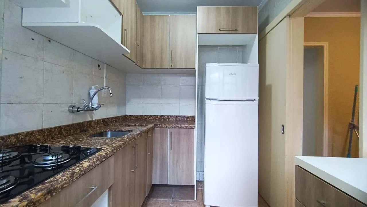 Imagem Apartamento de 2 dormitórios para locação no bairro Menino Deus, na Rua Barão do Gravataí. Um i...