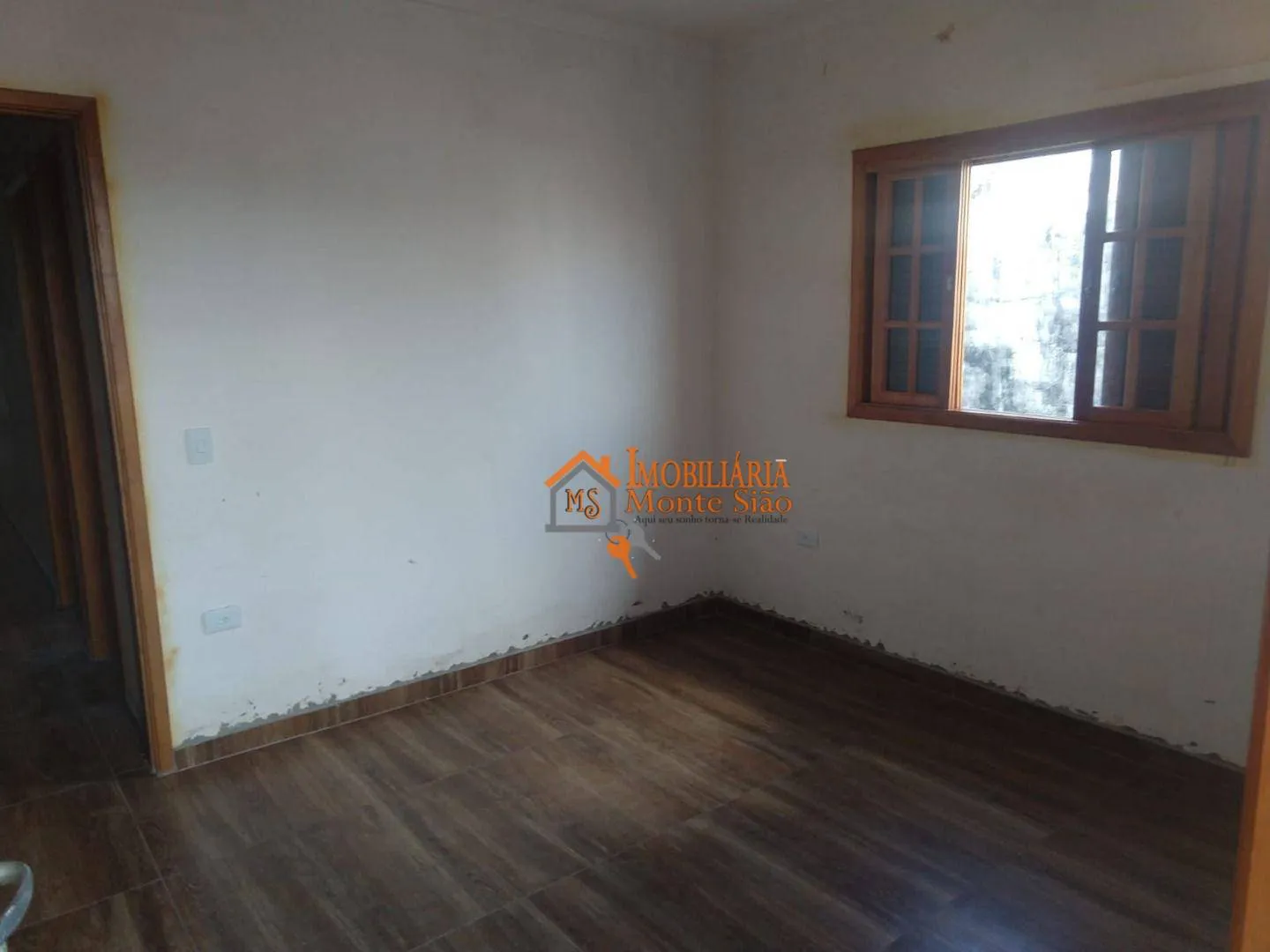 Imagem Sobrado com 3 dormitórios à venda, 176 m² por R$ 585.000,00 - Vila Rio de Janeiro - Guarulhos/SP