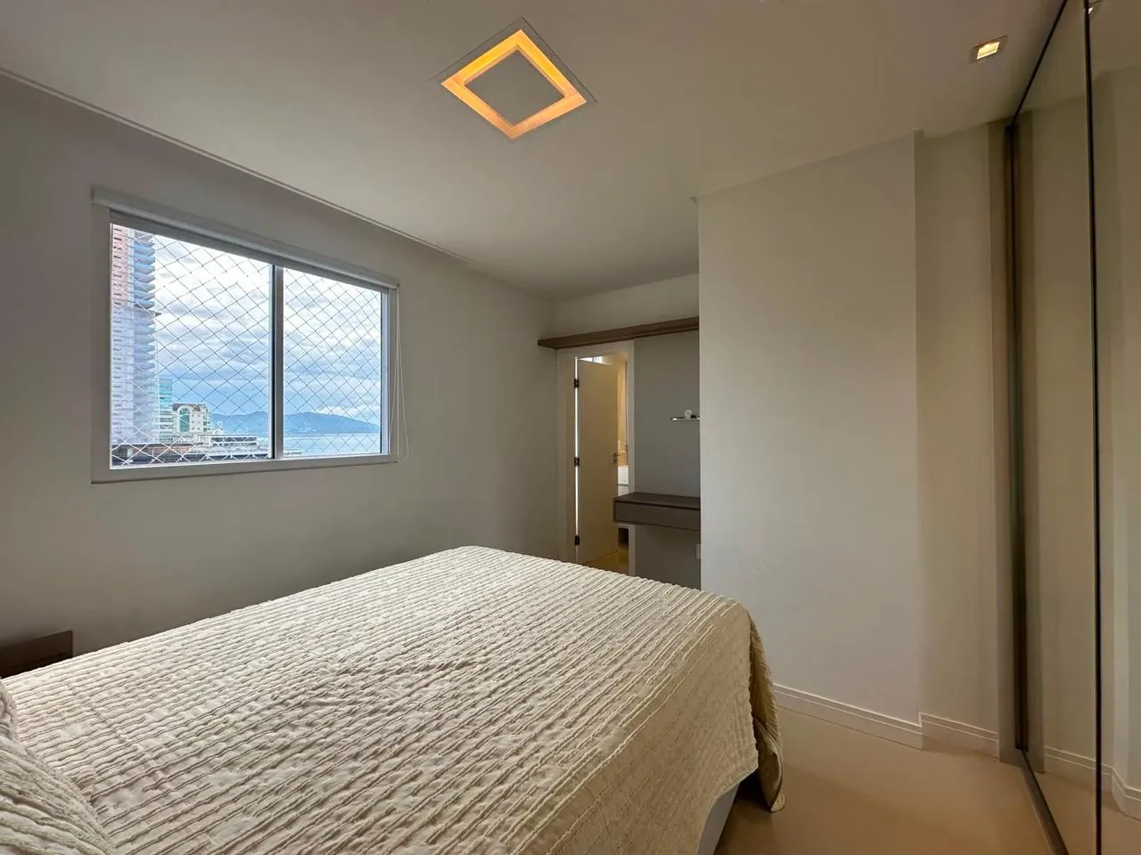 Imagem Apartamento à venda com 167m2 por R$ 2.400.000,00