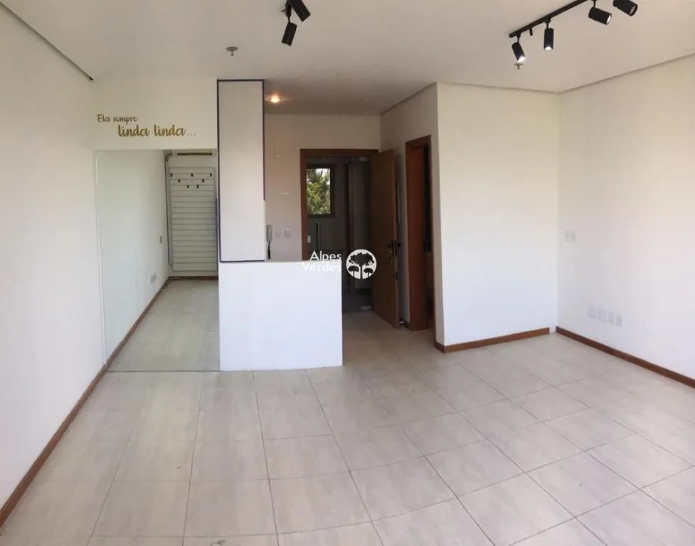 Imagem Vende-se sala comercial prox ao centro de Porto Alegre-33,69m2- R$280.000,00