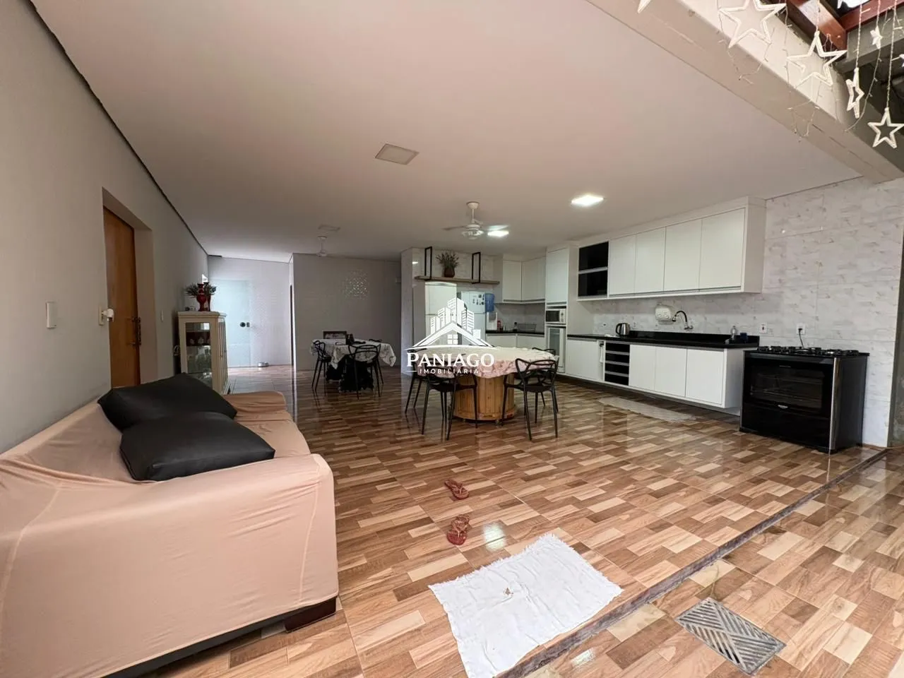 Imagem OPORTUNIDADE IMPERDÍVEL - USO RESIDENCIAL E COMERCIAL