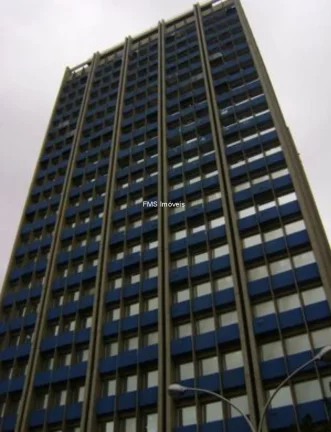 Foto do imóvel Conjunto comercial com 415m² na Av. das Nações Unidas.