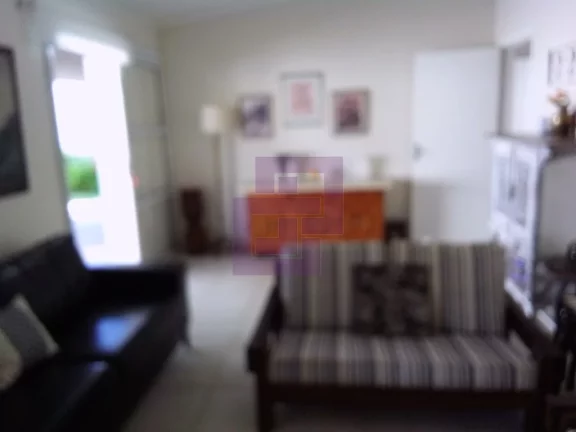 Imagem Casas / Padrão na cidade de Guarujá