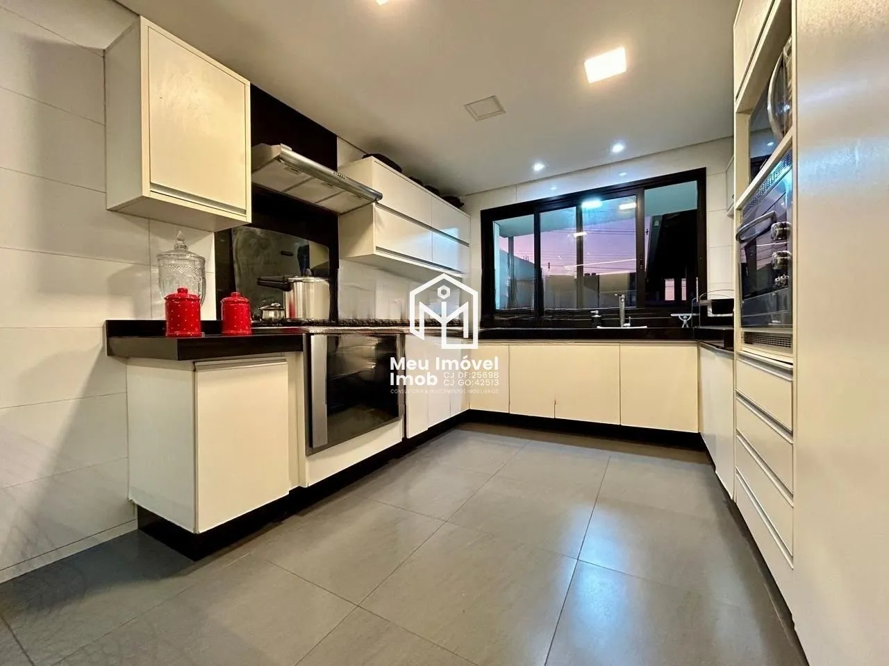 Imagem Casa 3 Suítes 397m² Reformada Colônia Agrícola Samambaia