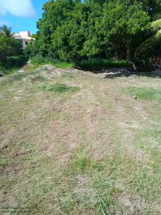 Imagem Terreno em Condomínio de Luxo em Catu de Abrantes - 700m² - Camaçari-BA