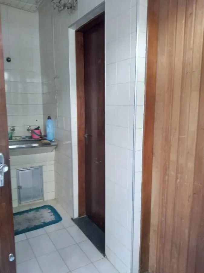 Imagem Casa para Venda em São Paulo, Jardim Regina, 3 dormitórios, 1 banheiro, 3 vagas