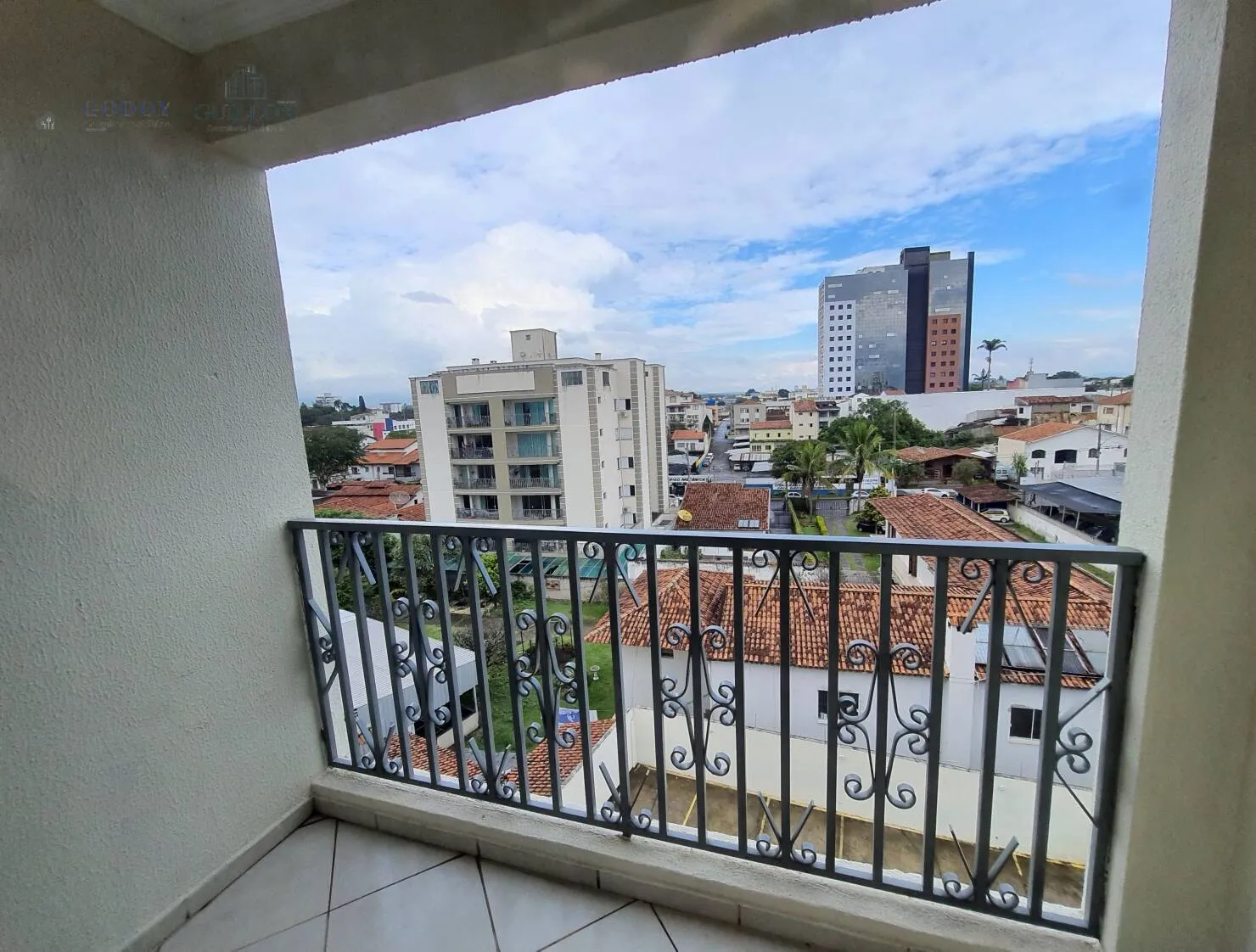 Foto do imóvel Apartamento à venda 1 Quarto, 1 Suite, 1 Vaga, 54M², Santana, Pindamonhangaba - SP | Edifício Padrão Centro