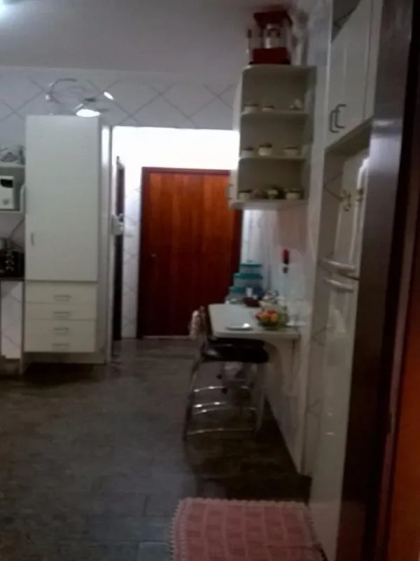 Imagem Casa de luxo em condomínio à venda em Campinas-SP, bairro Caminhos de San Conrado: 4 quartos, 2 suítes, 2 salas, 8 banheiros, 4 vagas, 351m².