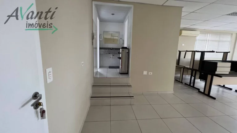 Imagem Sala para alugar no bairro Vila Mathias em Santos/SP