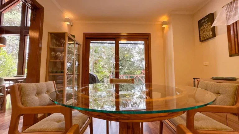 Imagem Casa de Condomínio em Campos do Jordão