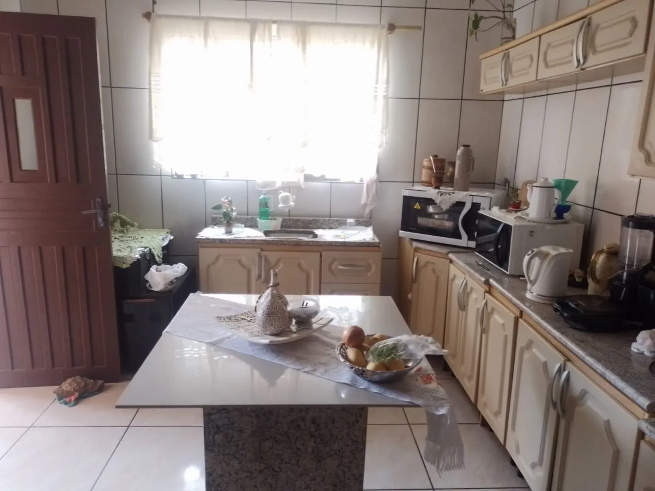Imagem Casa no Bairro Ponta Grossa com terreno medindo 10x30.