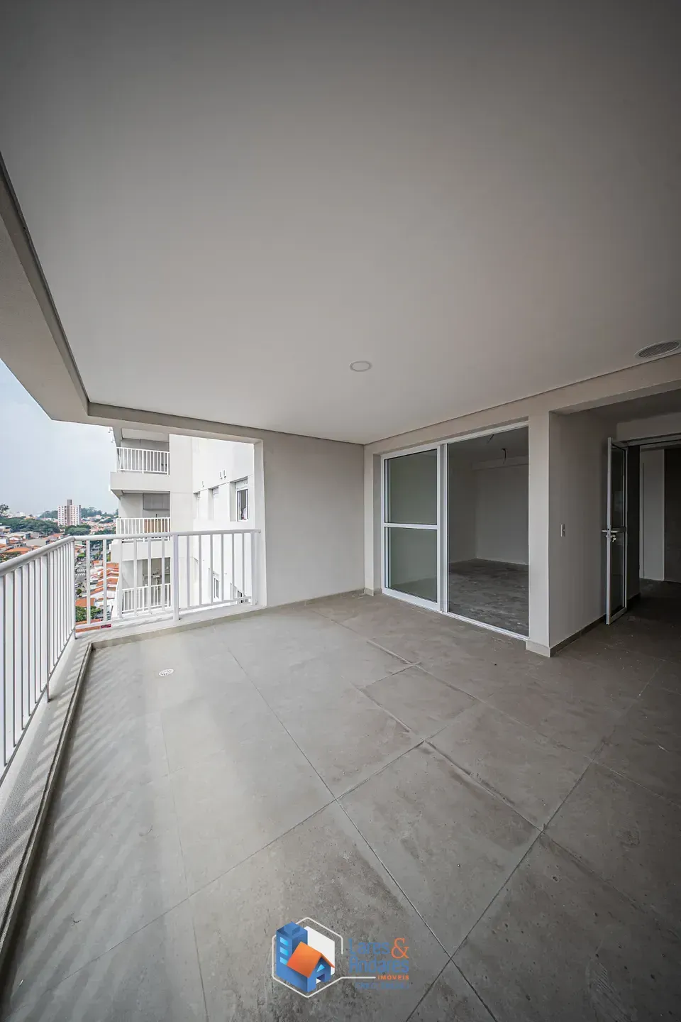 Imagem Apartamento para venda em Parque São Domingos com 2 quartos, sendo 1 suíte, 70m²