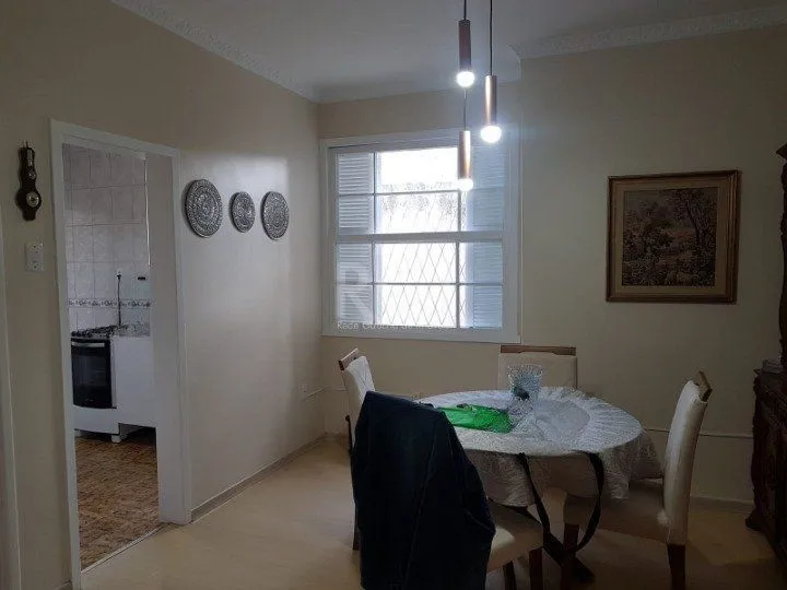 Imagem Apartamento para Venda - 115m², 3 dormitórios, Petrópolis