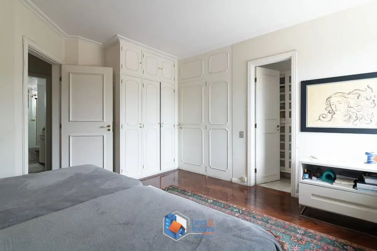 Imagem Apartamento para venda em Real Parque com 4 quartos, sendo 2 suítes, 251m²