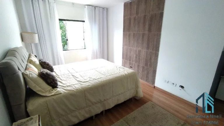 Imagem Casa linda com terreno amplo nos fundos, 03 quartos, ático, Campo Pequeno em Colombo PR