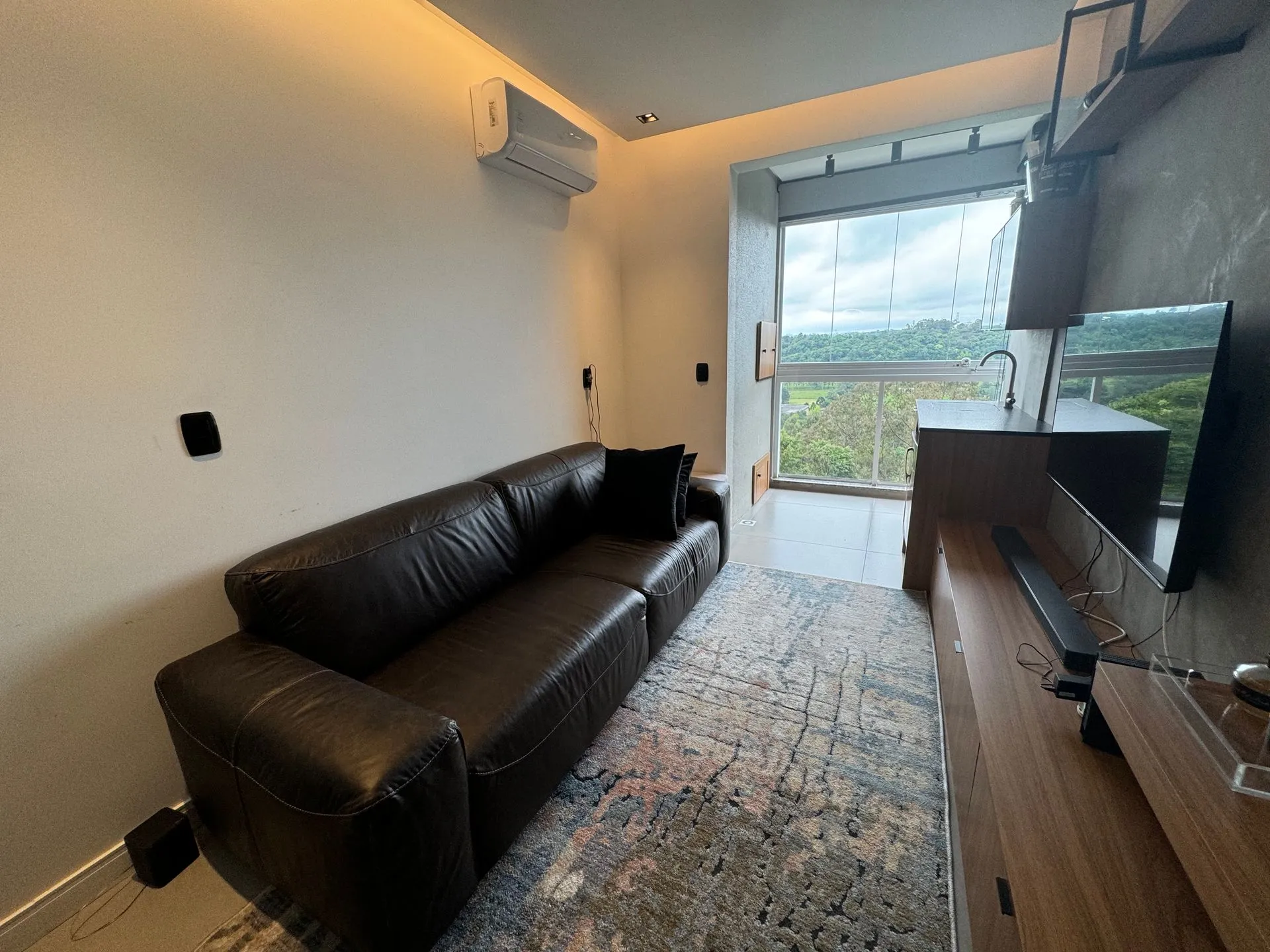Imagem Apartamento à venda em Caxias do Sul, Santa Lucia, com 2 quartos, 64.79m2