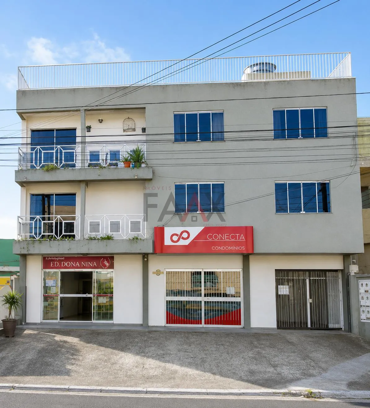 Foto do imóvel Apartamento à Venda no Bonsucesso com 2 Quartos e Garagem Coberta