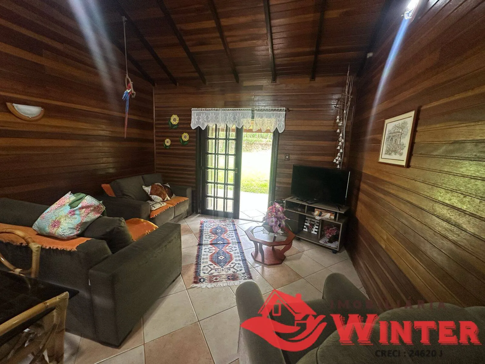 Imagem Oportunidade de casa com 2 dormitórios no São Roque.