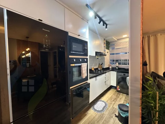 Imagem Apartamento de 2 dormitórios, 1 banheiro, com 40m² em Jardim São Saverio, São Paulo