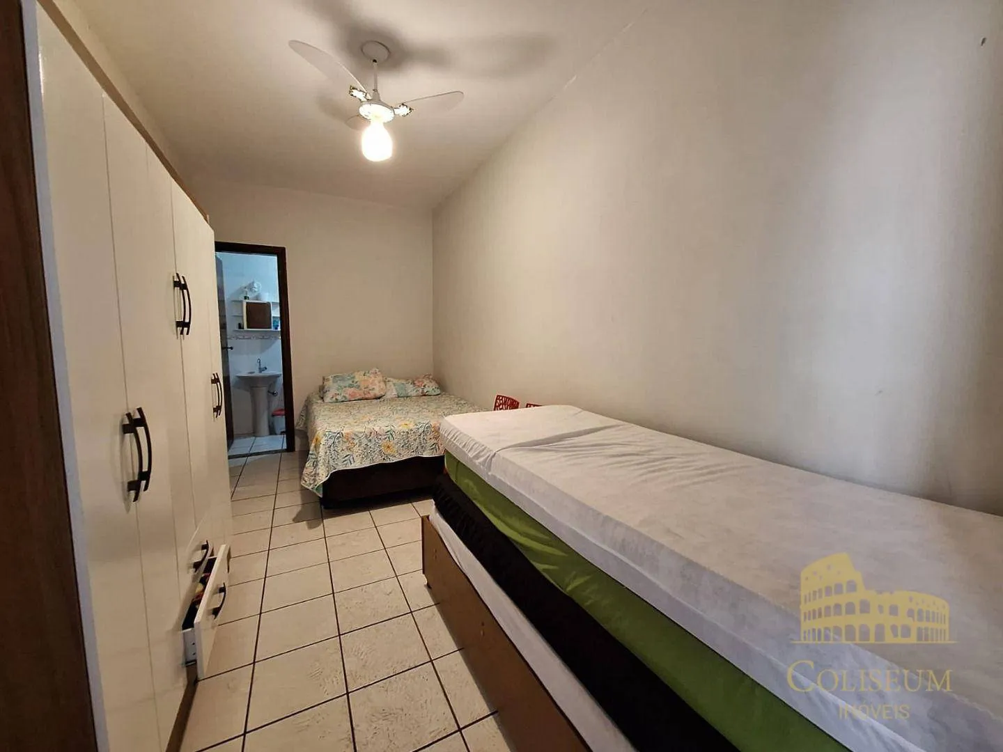 Imagem Apartamento com 2 dormitórios à venda, 62 m² por R$ 435.000,00 - Vila Assunção - Praia Grande/SP