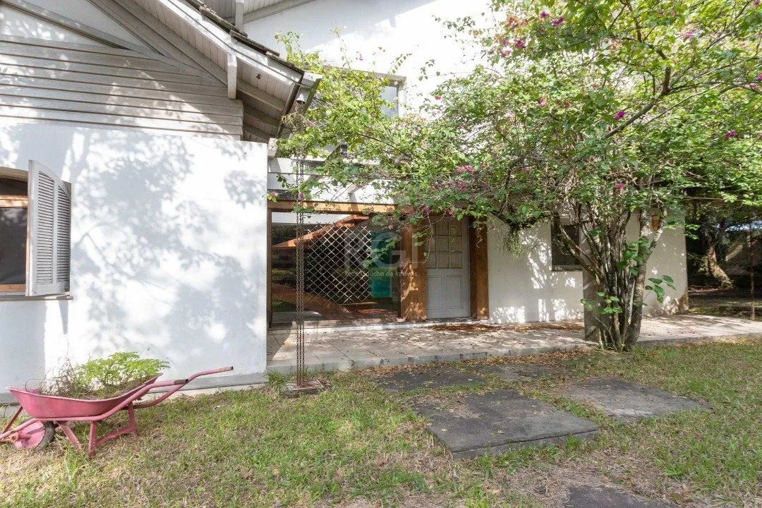 Imagem Sítio para Venda - 504.96m², 3 dormitórios, 4 vagas - Belém Velho