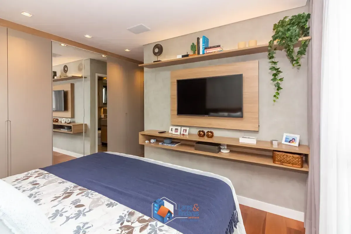 Imagem Cobertura para venda em Indianópolis com 2 quartos, sendo 2 suítes, 120m²