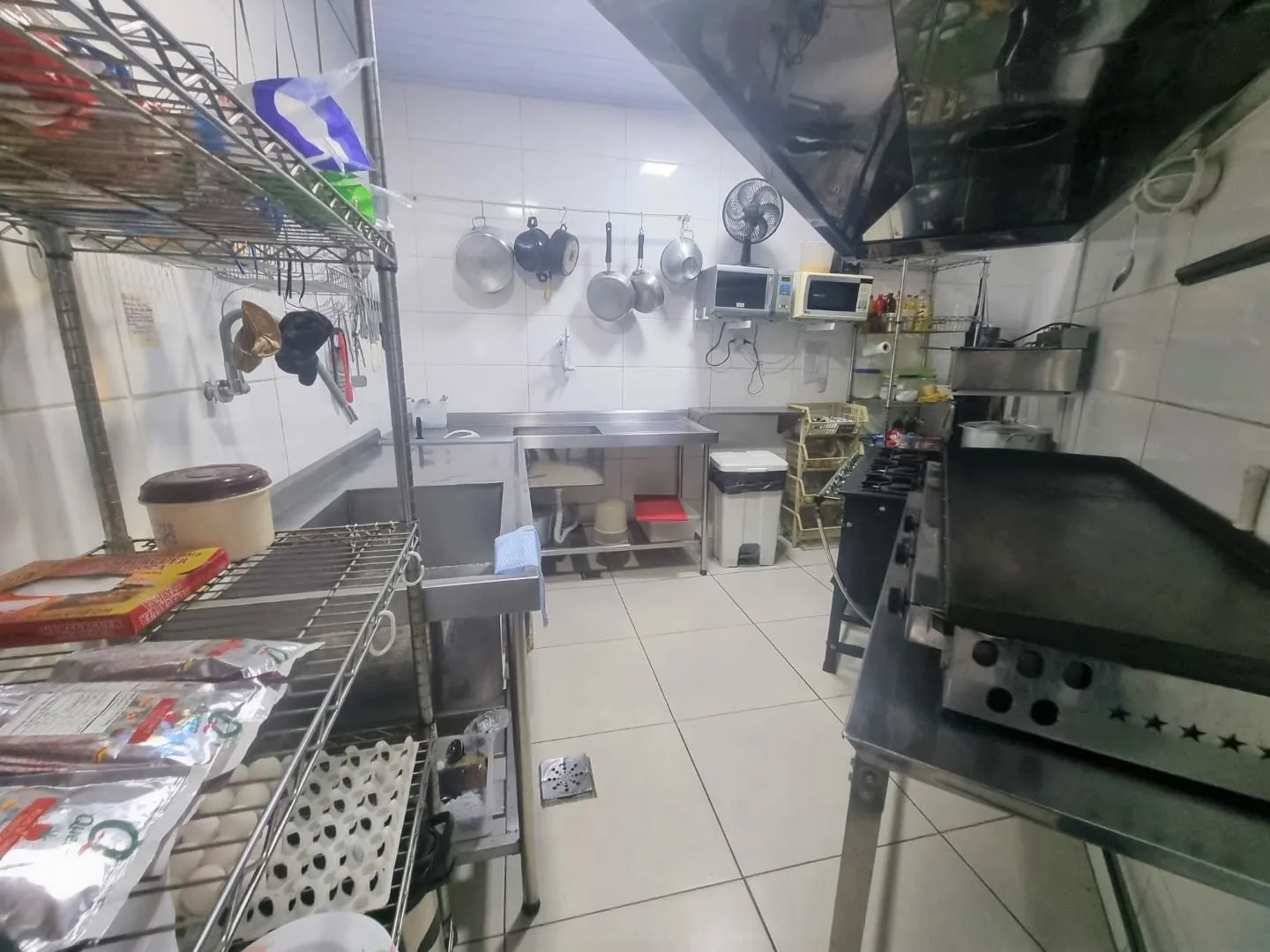 Imagem Excelentes Oportunidades Comerciais a Apenas 200m da Basílica!