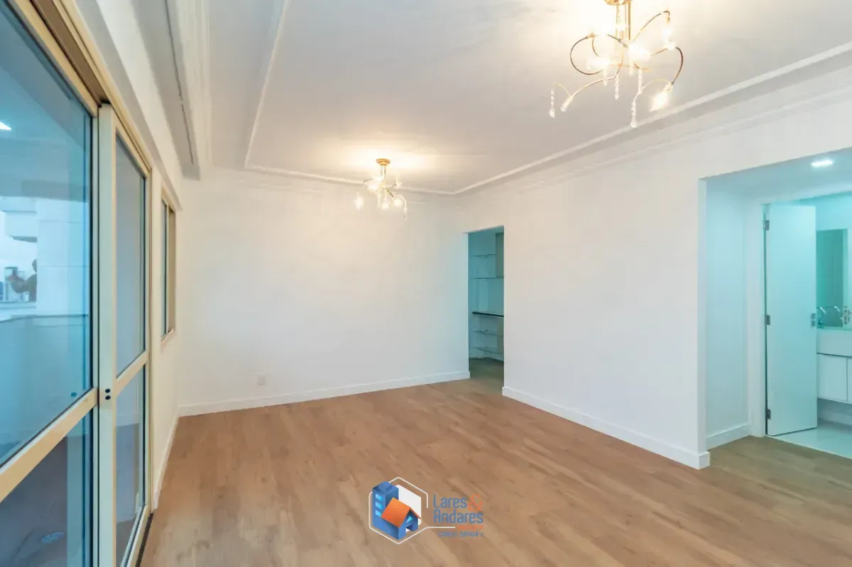 Foto do imóvel Apartamento para venda em Moema com 3 quartos, sendo 1 suíte, 112m² em Avenida dos Eucaliptos