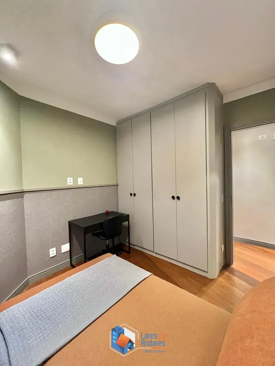 Imagem Apartamento para venda em Parque São Domingos com 3 quartos, sendo 1 suíte, 174m²