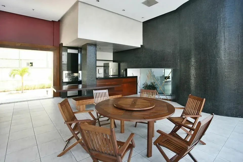Imagem Apartamento com 2 Quartos à Venda, 57 m² em Ponta Negra - Natal