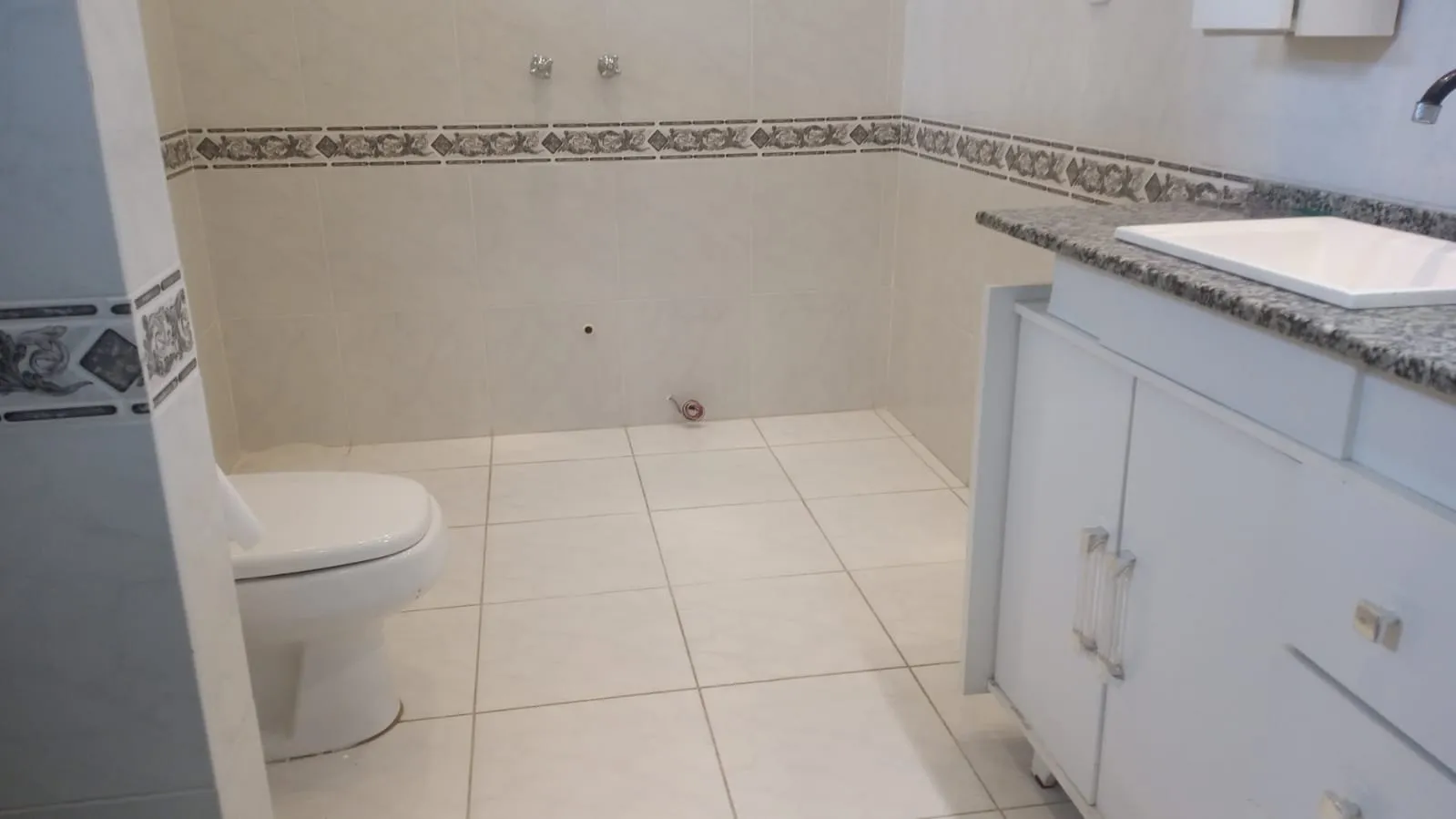 Imagem Casa próximo ao centro de Viamão!
