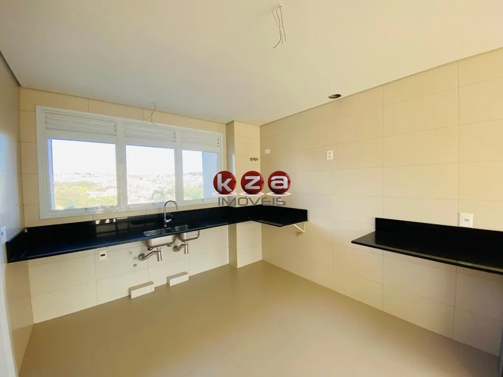 Imagem Apartamento de Luxo com 245 metros a venda, 4 suítes e 4 vagas de garagem no Condomínio Signature em Valinhos