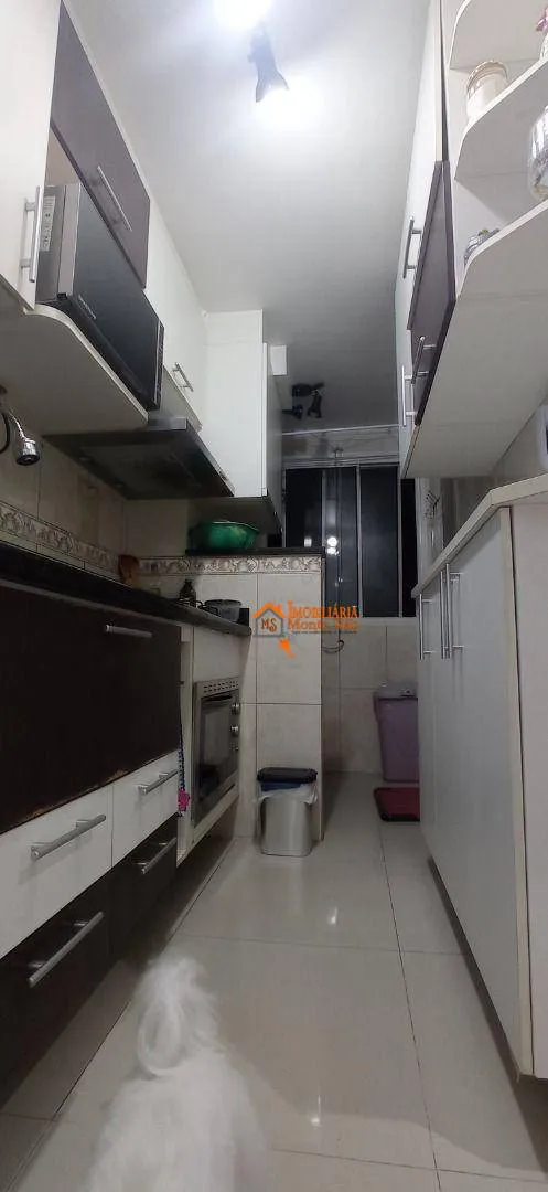 Imagem Apartamento com 2 dormitórios à venda, 51 m² por R$ 210.000,00 - Jardim Silvestre - Guarulhos/SP