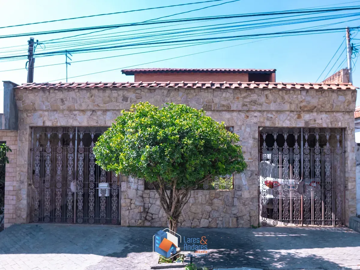 Imagem Casa para venda em Parque Novo Mundo com 5 quartos, sendo 2 suítes, 275m²