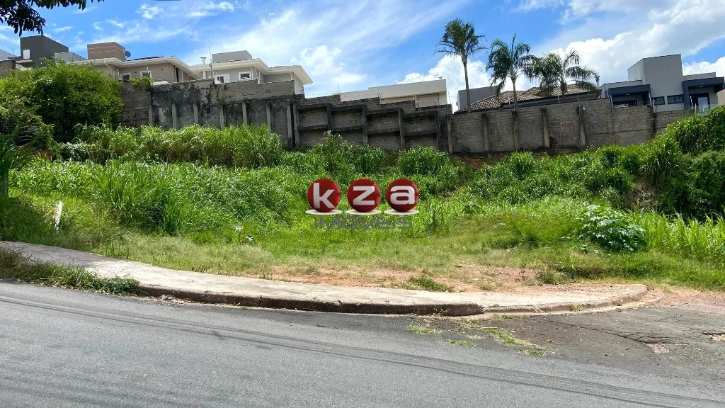 Imagem Excelente oportunidade de investimento: Terreno à venda em Valinhos-SP, no Bosque dos Eucaliptos, com 326,97 m² de área.