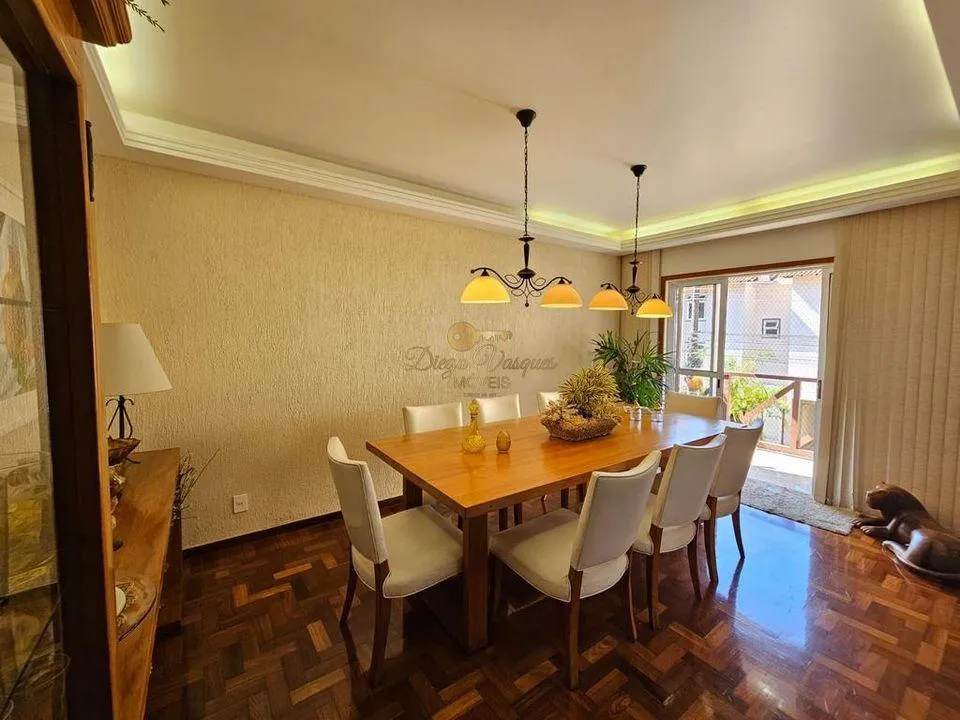 Imagem Casa em Condomínio para Venda em Teresópolis / RJ no bairro Bom Retiro