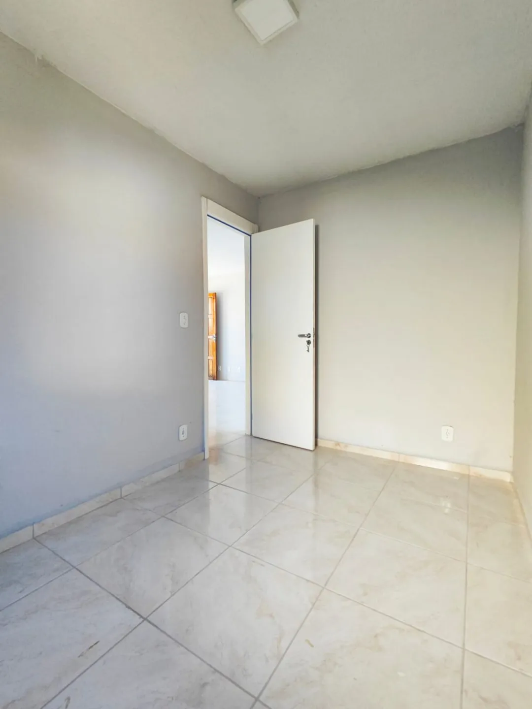 Imagem Casa - Sobrado a venda no Centro de Viamão