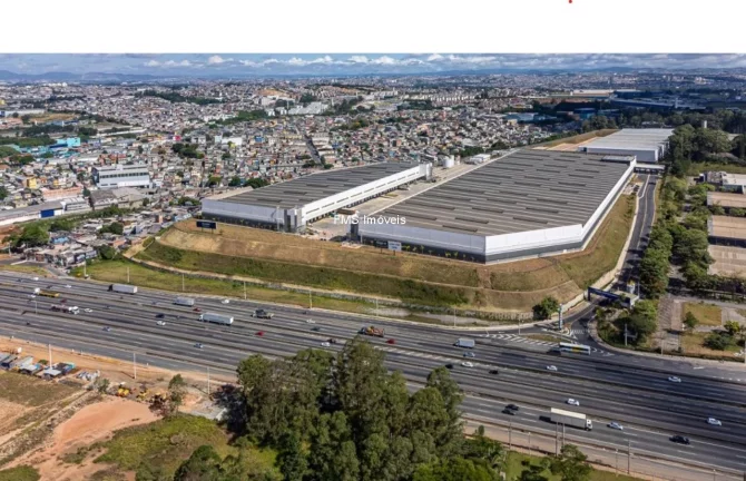 Imagem Galpão com 8.430,00 m² em Guarulhos
