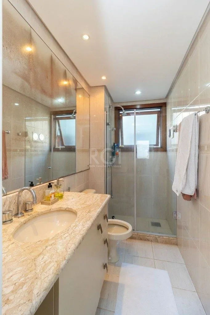 Imagem Cobertura 190m² - 2 suítes, espaço gourmet, terraço e 2 vagas de garagem