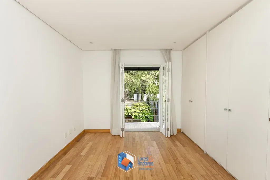Imagem Casa à venda 4 Quartos 4 Suites 8 Vagas 819M² Vila Nova Conceição São Paulo - SP