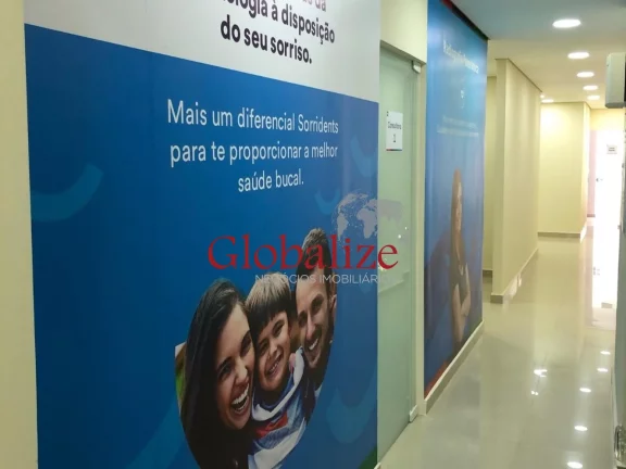 Imagem Ponto Comercial à venda com 250m², 3 andares, clientela fixa por R$ 330.000,00 no centro de Santos