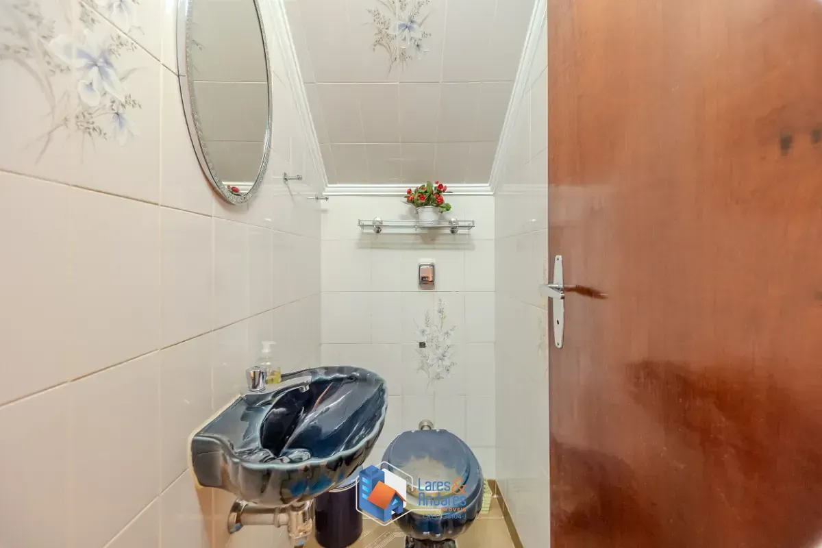 Imagem Sobrado para venda em Bosque da Saúde com 2 quartos, 183m²